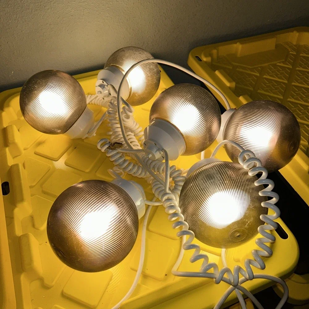 SUNSETTER AWNING PATIO LIGHTS 6 Bulbs With Plastic Covers Plugs In